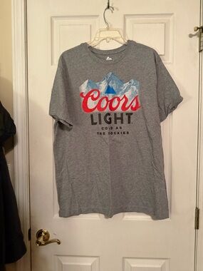 Men’s size xxl tshirt